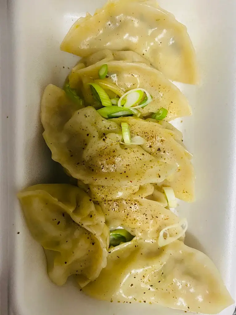 Best chicken momos in Edmonton, AB